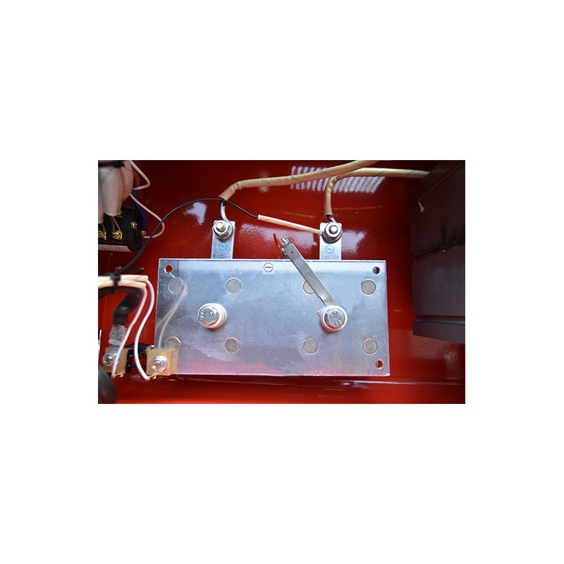 BATTERY CHARGERS / BOOSTERS - ASEBC301