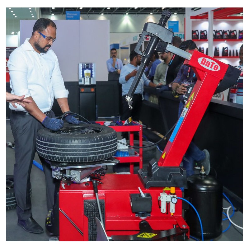 Wall Mounted Electric Shock Rescue Kit